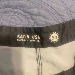 Katin board shorts men’s size 30 good condition small scratch in rear pocket